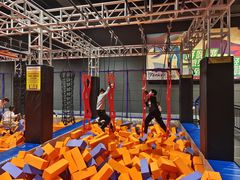 -Tenker Club弹刻极限主题公园 · 蹦床 · 团建 · 生日派对(大关店)