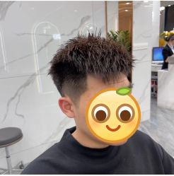 -七分屋LA·烫发·染发·剪发