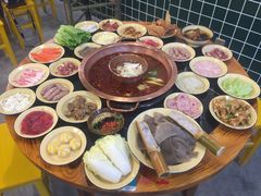 -巴隆门重庆老火锅(太湖路店)
