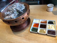 蒙料一八手把肉-蒙料·手把肉(望京店)