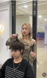 -V+SALON造型