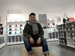 -王府井奥莱临潼小镇(临潼店)