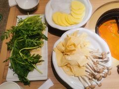 -呷哺呷哺 黄金牧场 (太原万象城店)
