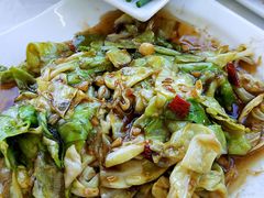 酱爆洋白菜-渔民船说·北塘海鲜·天津菜·海肠捞饭(北塘古镇店)