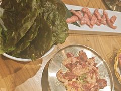 -青瓦餐厅·生鱼片·韩园烤肉(西塔店)