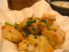 腊味香煎萝卜糕-龙的酒楼·手工早茶·顺德菜(近良路店)