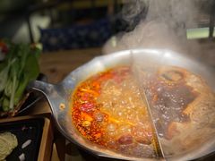 -湊湊火锅·茶憩(杭州湖滨银泰in77店)