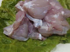 -虾弄弄海派小龙虾·牛羊蝎子火锅