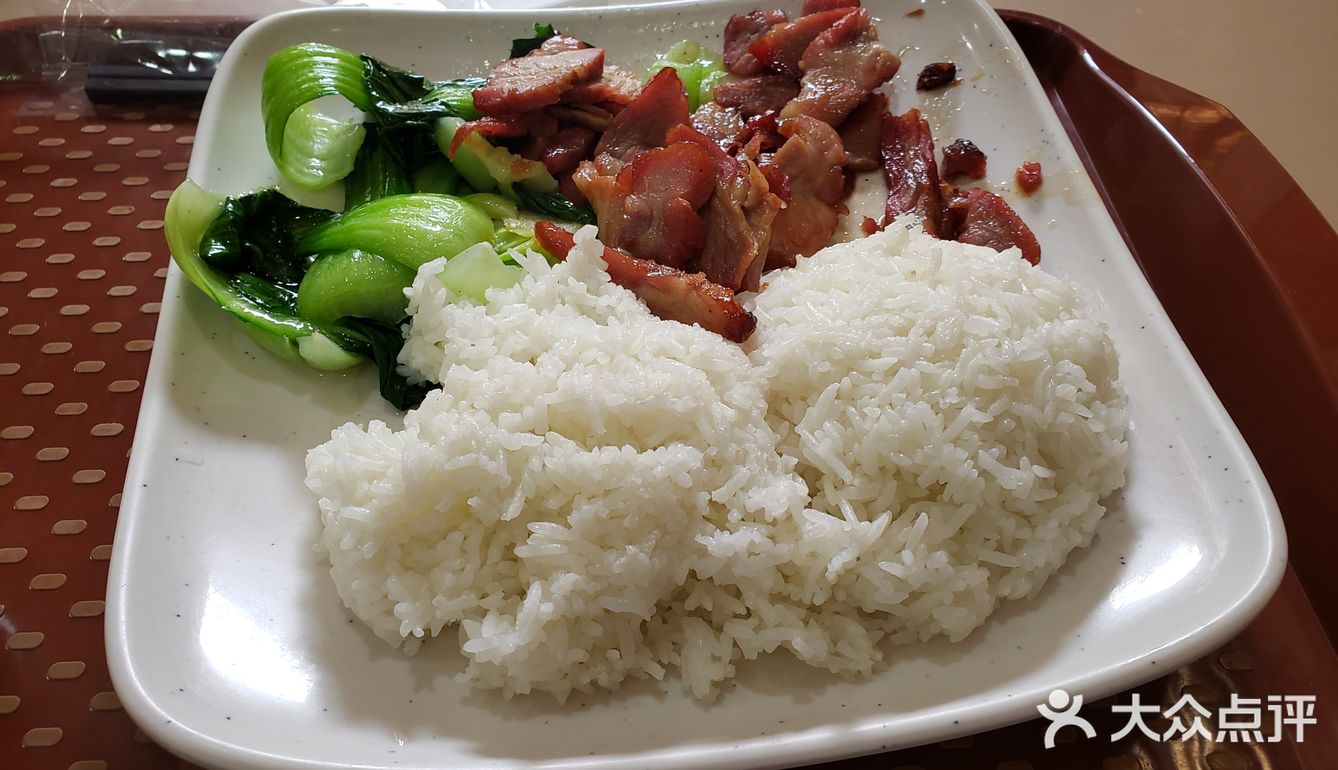 想吃粗纖玉米汁,古法紙包雞飯,於是搜了這家快餐簡餐店