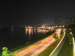 -南京眼步行桥