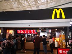 -麦当劳(深圳北站高铁店)