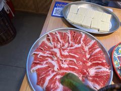 -洱火云南酸菜牛肉火锅(石景山当代商城店)