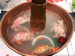 -名都晓荷塘主题火锅(海城街店)