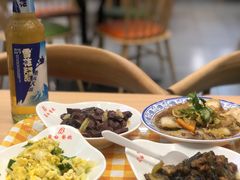 -蓝白自选餐厅(烟大店)