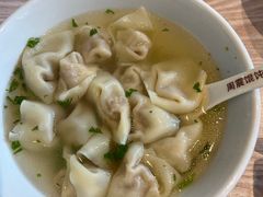 -周震馄饨(雅达阳羡溪山店)