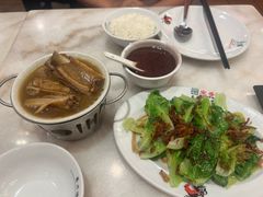 -宝香绑线肉骨茶(柏威年广场店)