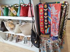 -JuneShop小众设计师品牌集合店