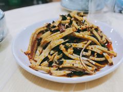 麻辣豆干丝-东吴霸王兔(松青路店)