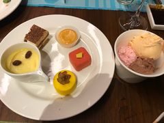 各式甜品-嘉年华大酒店琴湾-自助餐厅