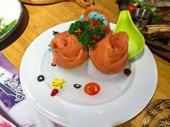 -米德维奇俄式西餐厅(西六道街店)