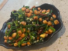 陈醋菠菜花生米-蛙大侠香辣牛蛙火锅店(总店)