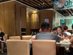大堂-海底捞火锅鲜切牛肉主题店(长寿路店)