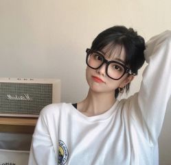 -Hello Lady发型设计