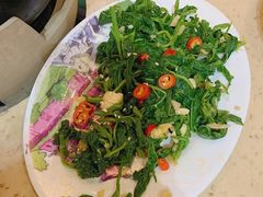 -芳村榕树头叹佬鸡煲(体育西店)