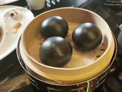 黑金流沙包-北京四季酒店·采逸轩