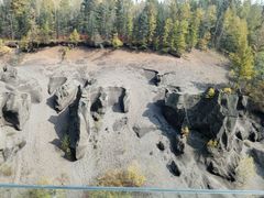 -峡谷浮石林景区