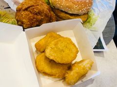 -麦当劳(郑州银基店)