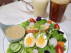 -丽莎沙拉轻食餐厅(国贸店)