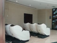 -AMG海上明珠影城(上海环球港RealDCinema店)