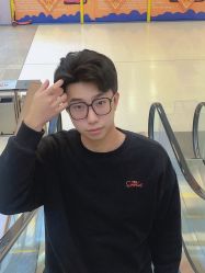 -悠巷形象设计