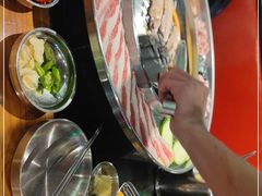 -哈哈碳都·牛肋条无限自助烤肉(宝龙店)