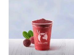 红唇车厘子瑞纳冰-luckincoffee瑞幸咖啡(香港名店街店)