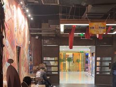 -YOGO优果密室逃脱(新佳丽广场店)