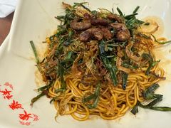 开洋葱油拌面加蛋皮汤-东泰祥生煎馆(长宁路店)