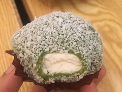 绿茶芒果糯米糍-添好运点心专门店(百老汇店)