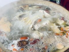 -威邵鸡煲(西华路总店)