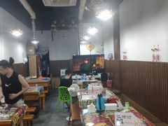 大堂-蘑菇圈·云南野生菌菇炒饭·巷口食堂(悦荟店)