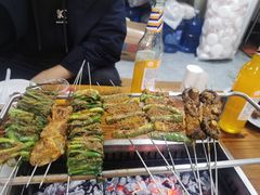 -老广烧烤(骆驼山康馨园店)