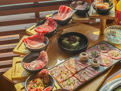 -拾勝牛·江景安格斯烧肉放题(江湾阳光天地店)
