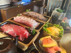 -湊湊火锅·茶憩(新中关购物中心店)