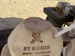 -三亚亚龙湾瑞吉酒店·宴悦Driftwood·游水海鲜·牛排·草坪·私人定制