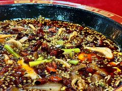 -烧哥美蛙肥肠鱼火锅·十五年社区店