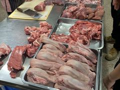 -标记美食新鲜猪杂(兴南大道店)