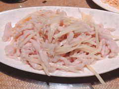 仔姜肉丝-渝信川菜 · 川味家常菜(长安店)