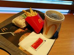 -麦当劳(农光里店)