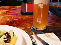-1886德国汽车餐厅(外滩十六铺码头店)